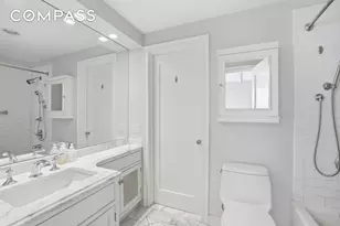 60 Gramercy Park N, New York, NY 10010 - Photo 11