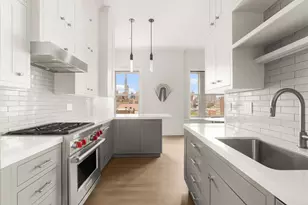 35 W 81st St, New York City, NY 10024 - Photo 13
