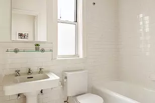 340 E 72nd St, New York, NY 10021 - Photo 23
