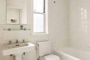 340 E 72nd St, New York City, NY 10021 - Photo 23