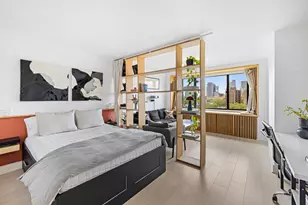185 Hall St, Brooklyn, NY 11205 - Photo 1
