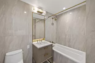 3 Ct Square, New York City, NY 11101 - Photo 13