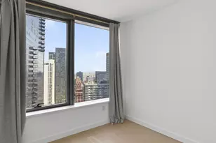 3 Ct Square, New York City, NY 11101 - Photo 9
