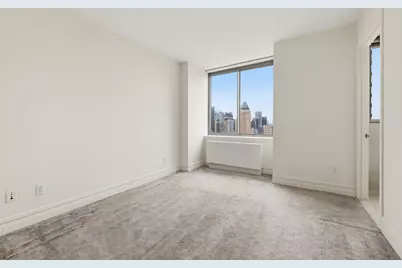 2 Columbus Avenue #35C, New York, NY 10023 - Photo 5