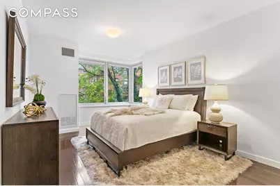 462 W 58th Street #5A, New York, NY 10019 - Photo 3