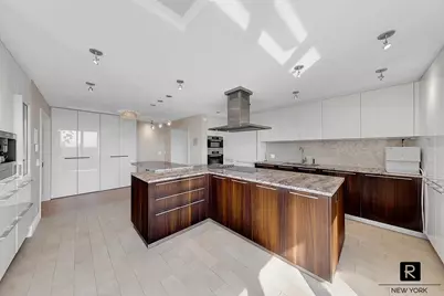 330 E 38th Street #32-NO, New York City, NY 10016 - Photo 5