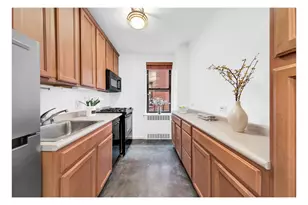 205 W 95th St, New York, NY 10025 - Photo 5