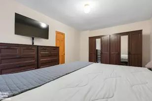 67-35 Yellowstone Blvd, Forest Hills, NY 11375 - Photo 7