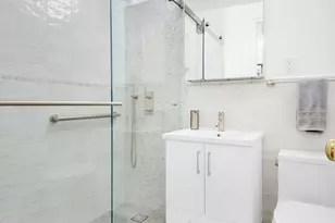 123 E 37th St, New York City, NY 10016 - Photo 11
