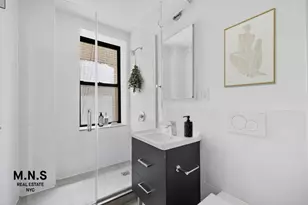 443 E 88th St, New York, NY 10128 - Photo 7