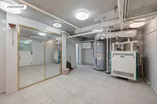 559 4th Ave, New York City, NY 11215 - Photo 25