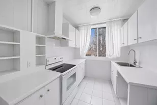 559 4th Ave, New York City, NY 11215 - Photo 29