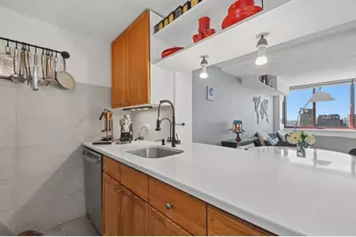 4-74 48th Avenue #PH-1H, New York City, NY 11109 - Photo 7