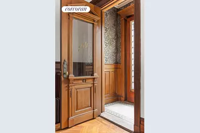 166 Maple Street, New York City, NY 11225 - Photo 19