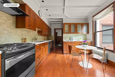 166 Maple Street, New York City, NY 11225 - Photo 7