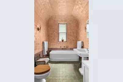 866 Prospect Place, New York City, NY 11216 - Photo 17