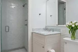 188 E 76th St, New York City, NY 10021 - Photo 13