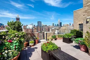365 W 20th St, New York City, NY 10011 - Photo 9