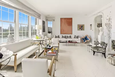 10 Gracie Square #4G, New York City, NY 10028 - Photo 5
