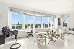 10 Gracie Square, New York City, NY 10028 - Photo 5