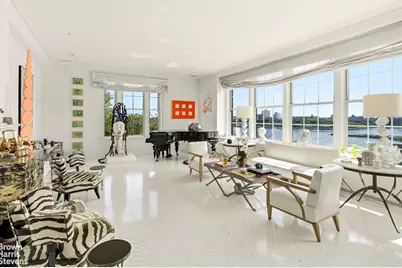 10 Gracie Square #4G, New York City, NY 10028 - Photo 9