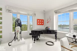 10 Gracie Square, New York City, NY 10028 - Photo 3