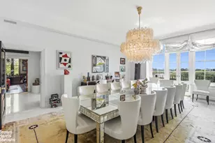 10 Gracie Square, New York City, NY 10028 - Photo 11