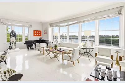 10 Gracie Square #4G, New York City, NY 10028 - Photo 3