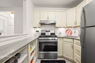 275 Webster Ave, New York City, NY 11230 - Photo 7