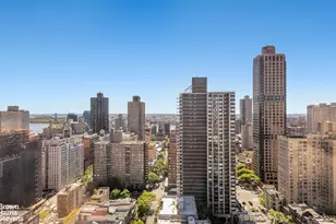 300 E 85th St, New York City, NY 10028 - Photo 5