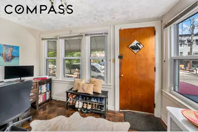 287 E 39th Street, New York City, NY 11203 - Photo 11