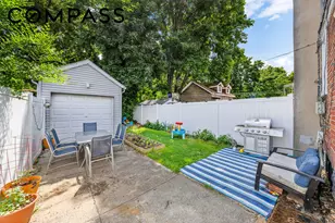 287 E 39th St, New York City, NY 11203 - Photo 13