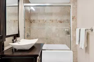 525 E 89th St, New York City, NY 10128 - Photo 9
