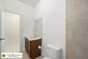 32 Wild Ave, New York City, NY 10314 - Photo 19