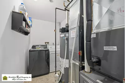 32 Wild Avenue, New York City, NY 10314 - Photo 31