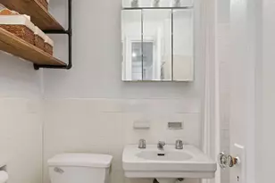 235 W 102nd St, New York, NY 10025 - Photo 3