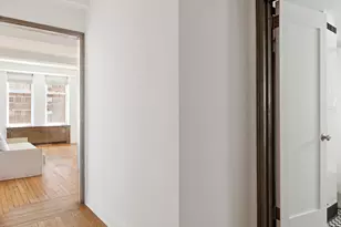 410 W 24th St, New York City, NY 10011 - Photo 5