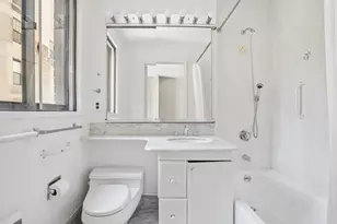 50 E 89th St, New York City, NY 10128 - Photo 5