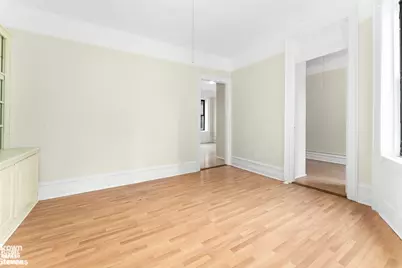 411 W 44th Street #25, New York City, NY 10036 - Photo 7