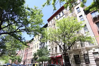 411 W 44th Street #25, New York City, NY 10036 - Photo 15