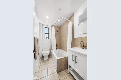 17 W 64th Street #8EF, New York City, NY 10023 - Photo 7