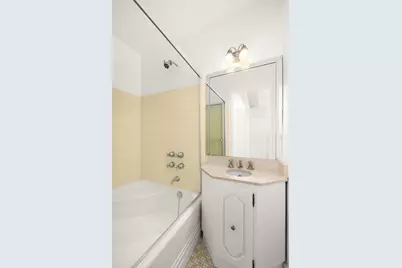 2 Sutton Place S #2D, New York, NY 10022 - Photo 9