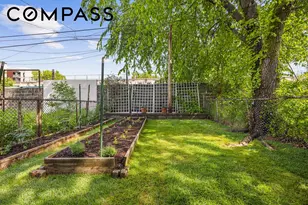 425 Winthrop St, New York City, NY 11203 - Photo 13
