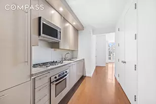 1600 Broadway, New York City, NY 10019 - Photo 3