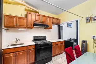 21-05 33rd St, Astoria, NY 11105 - Photo 7