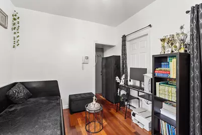 21-05 33rd Street 21-58 35th St. #4G, New York City, NY 11105 - Photo 3