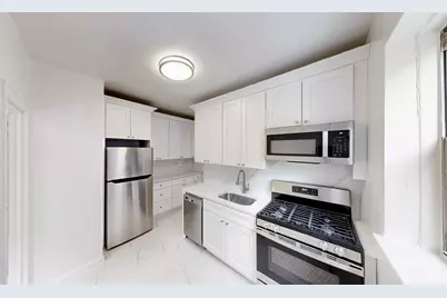 915 E 17th Street #207, New York City, NY 11230 - Photo 7