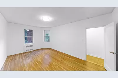 915 E 17th Street #207, Brooklyn, NY 11230 - Photo 5