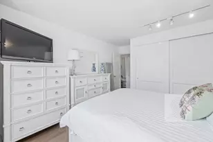 201 E 36th St, New York City, NY 10016 - Photo 9