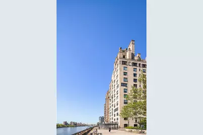 10 Gracie Square #11/12F, New York, NY 10028 - Photo 23